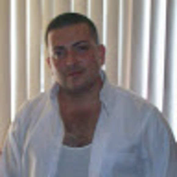 Meet your Posher, Fernando - Picture 1 of 1